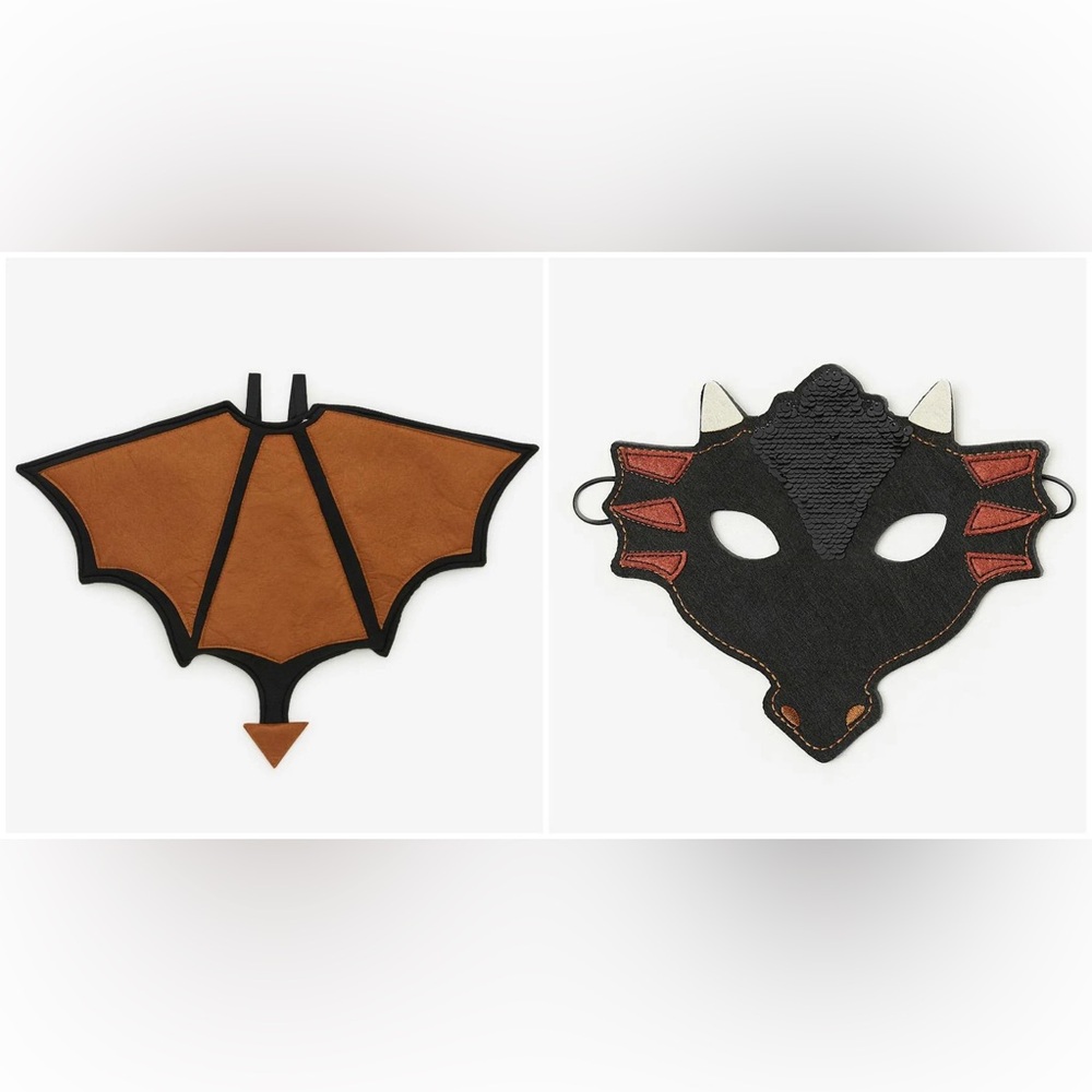 Zara Dragon wings with straps & mask